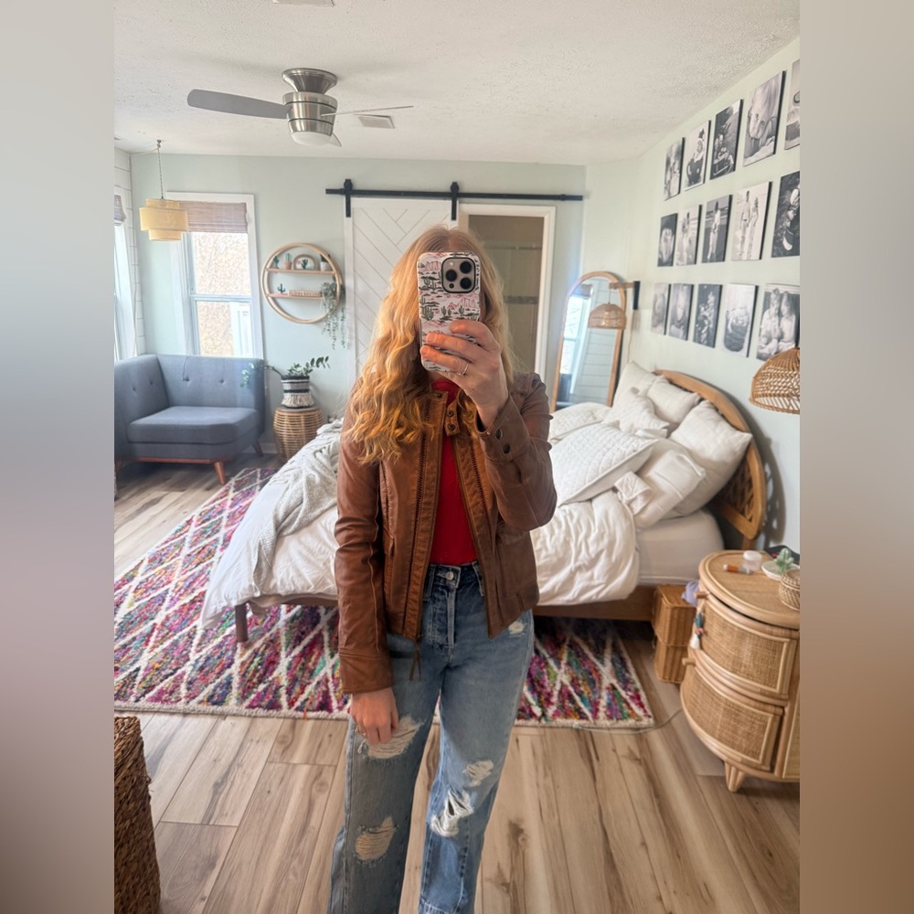 Women's Brown Leather Jacket - Picture 13 of 14